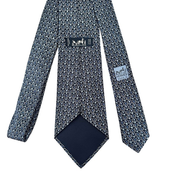 Authentic HERMES 100% Silk Blue & White Swirl Design Men’s Neck Tie - Picture 3 of 8